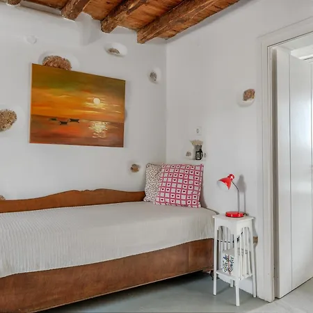Holiday home Anastasia's House Ysterni Isterni (Paros)