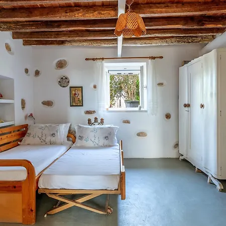 Anastasia's House Ysterni